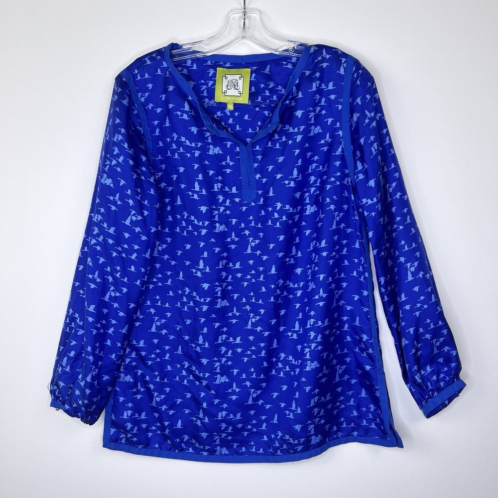 ELIZABETH McKAY Preppy Blue 100% Silk Blouse Gold Button Cuffs Sz 10 Career Work